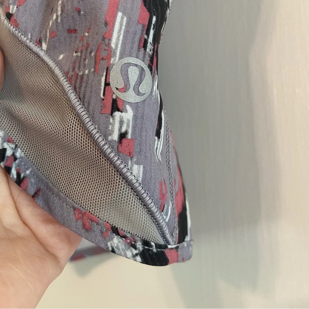 Lululemon Hotty Hot Low Rise shorts